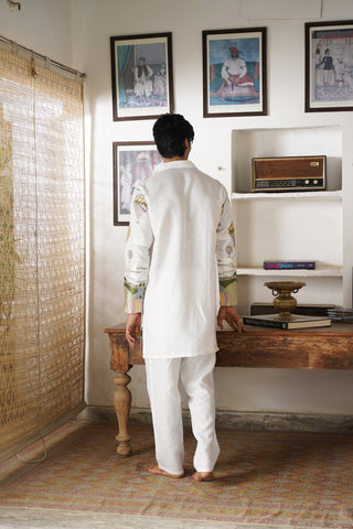Yuvaan Off White Linen Zipper Front Open Kurta Set