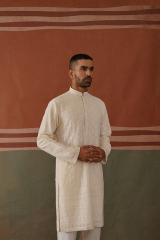 Nivan - Ivory Embroidered Kurta Trouser Set With Dupatta