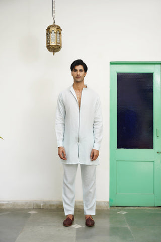 Pruthvi Powder Blue Zipper Short Kurta Set