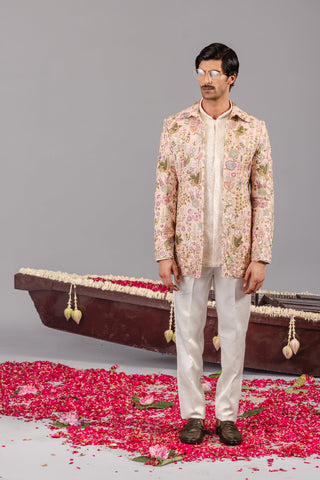 Phoolpankh Pink Jodhpuri Set