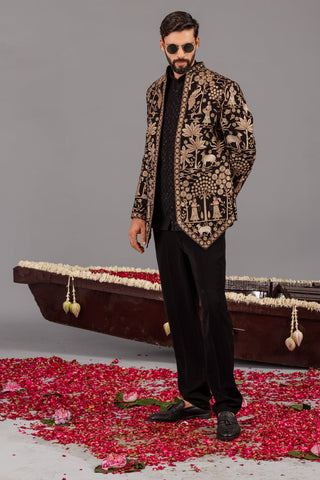 RAMAN DHINGRA IN Pichwai Black Jodhpuri Set