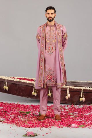 Tusshar Kapoor in Deer Garden Purple Kurta Set