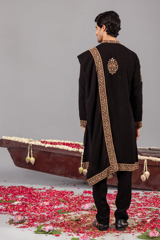 Chaar Kadam Black Kurta Set