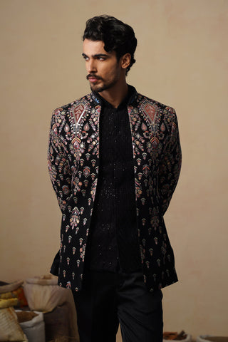UTSAV BLACK JODHPURI SET