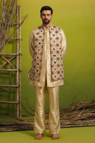 RION GOLDEN SHORT KURTA JACKET SET