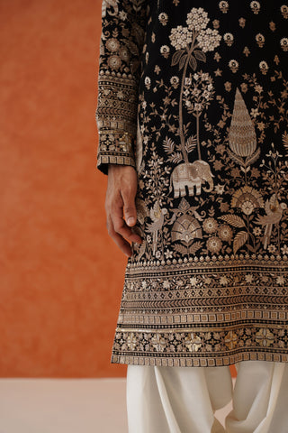 Zuber Black Kurta Set With Patiyala And Dupatta