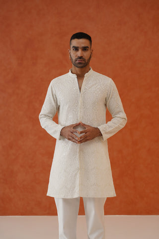 Akash off White Zipper Embroidered Short Kurta Set