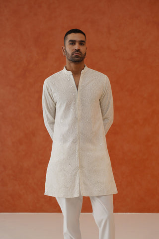 Akash off White Zipper Embroidered Short Kurta Set