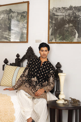 Zuber Black Kurta Set With Patiyala And Dupatta