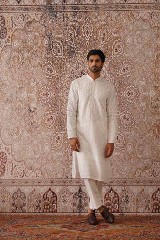 Zohair - Off White Embroidered Kurta Set
