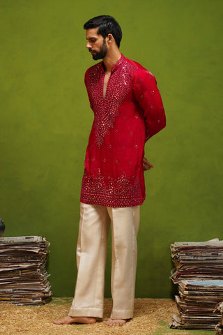 ARYA RANI PINK V NECK SHORT KURTA SET