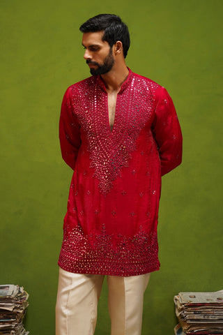 ARYA RANI PINK V NECK SHORT KURTA SET