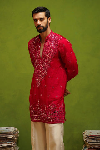 ARYA RANI PINK V NECK SHORT KURTA SET