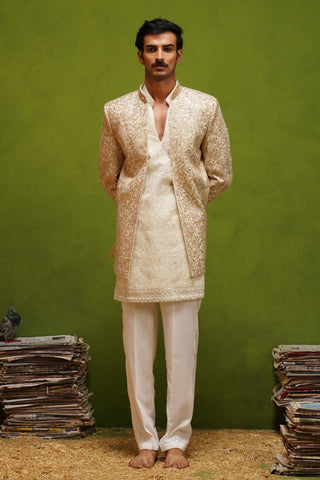 SHAAN GOLD JODHPURI SET WITH V NECK KURTA