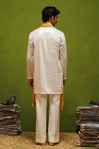 AMBER  IVORY SHORT KURTA SET WITH DUPATTA