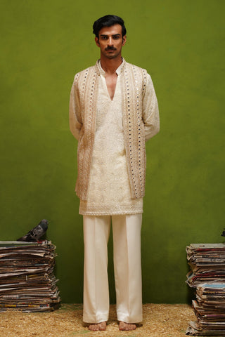 AAINA GOLD V NECKSHORT KURTA JACKET SET