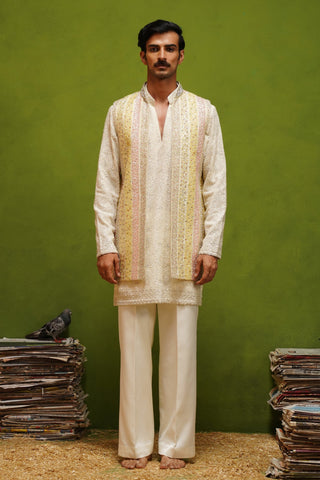 AAFREEN MULTI  V NECKSHORT KURTA JACKET SET