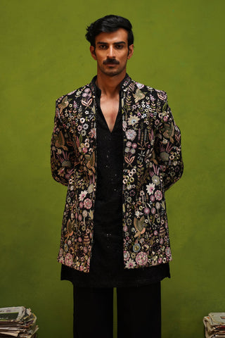 ROOH BLACK JODHPURI SET WITH V NECK KURTA
