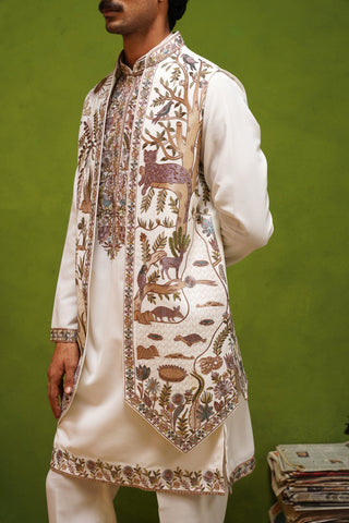 JUNGLE IVORY KURTA JACKET SET