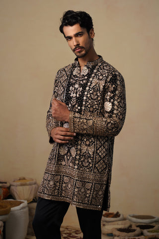 ASHNEER GROVER IN SANJH CUTDANA BLACK SHORT KURTA SET