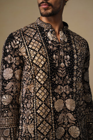 ASHNEER GROVER IN SANJH CUTDANA BLACK SHORT KURTA SET