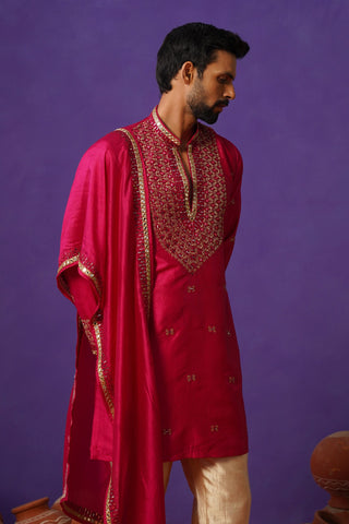 ZOHAYR HOT PINK V-NECK MIRROR KURTA DUPATTA SET