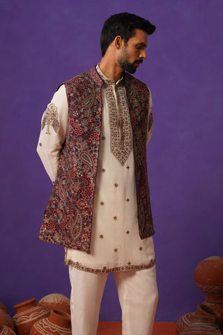 GAGAN WINE SHORT KURTA JACKET SET