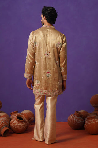 VEDANSH CHIKU SHORT KURTA SET