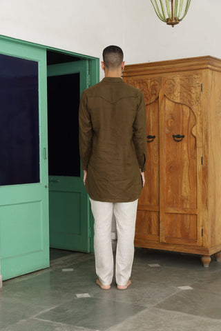 Suyash Mehandi Linen Pathani Set
