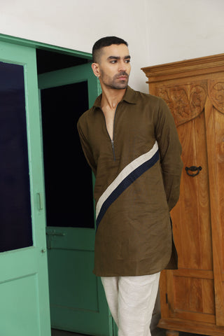 Suyash Mehandi Linen Pathani Set