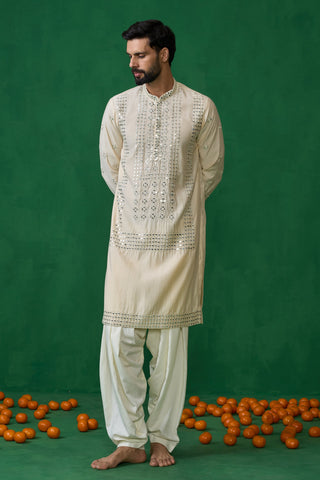 DARPAN BEIGE KURTA SET
