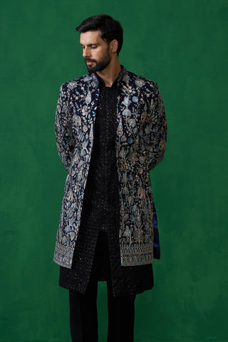 ASHNEER GROVER IN GARDEN NAVY BLUE INDOWESTERN SET