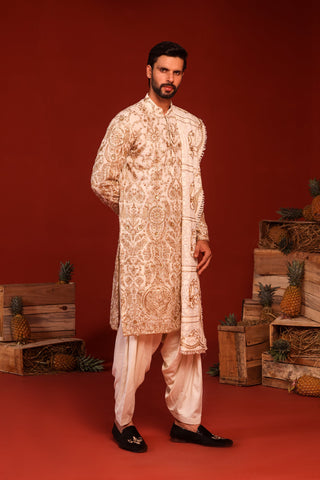 VIVIAN DSENA in shubh ivory kurta set