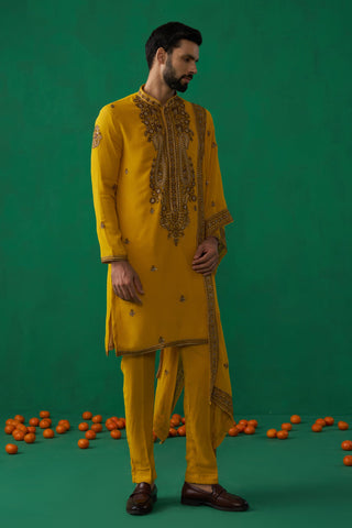 ASHISH SHARMA IN ARABIC HALDI KURTA SET