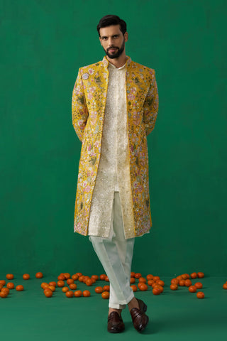 ROOPAL TYAGI'S HUSBAND Nomish Bhardwaj IN Phoolpankh Haldi Indowestern Set