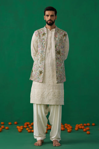MAVERIC MAAZ IN PHOOLPANKH SKYBLUE KURTA JACKET PATIYALA SET