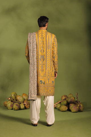 Rithvik Dhanjani in Mantrin Haldi Kurta patiyala set with dupatta