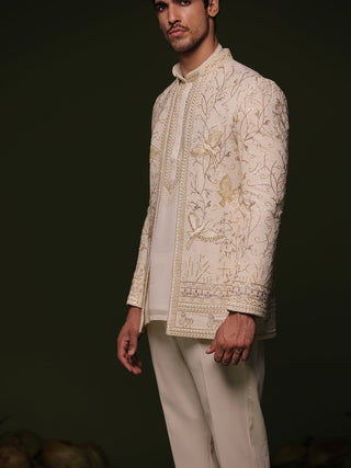Iteesh Ivory Jodhpuri set with short Kurta and trouser